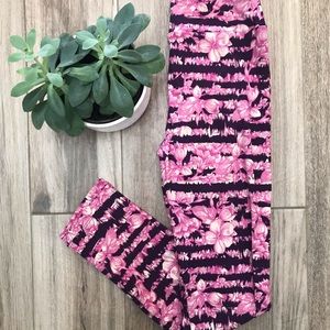Lularoe One Size OS leggings- pink purple floral